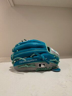 Heart of the Hide Rawlings Infielder Glove 11.5"